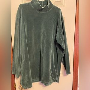 Green velvet like top